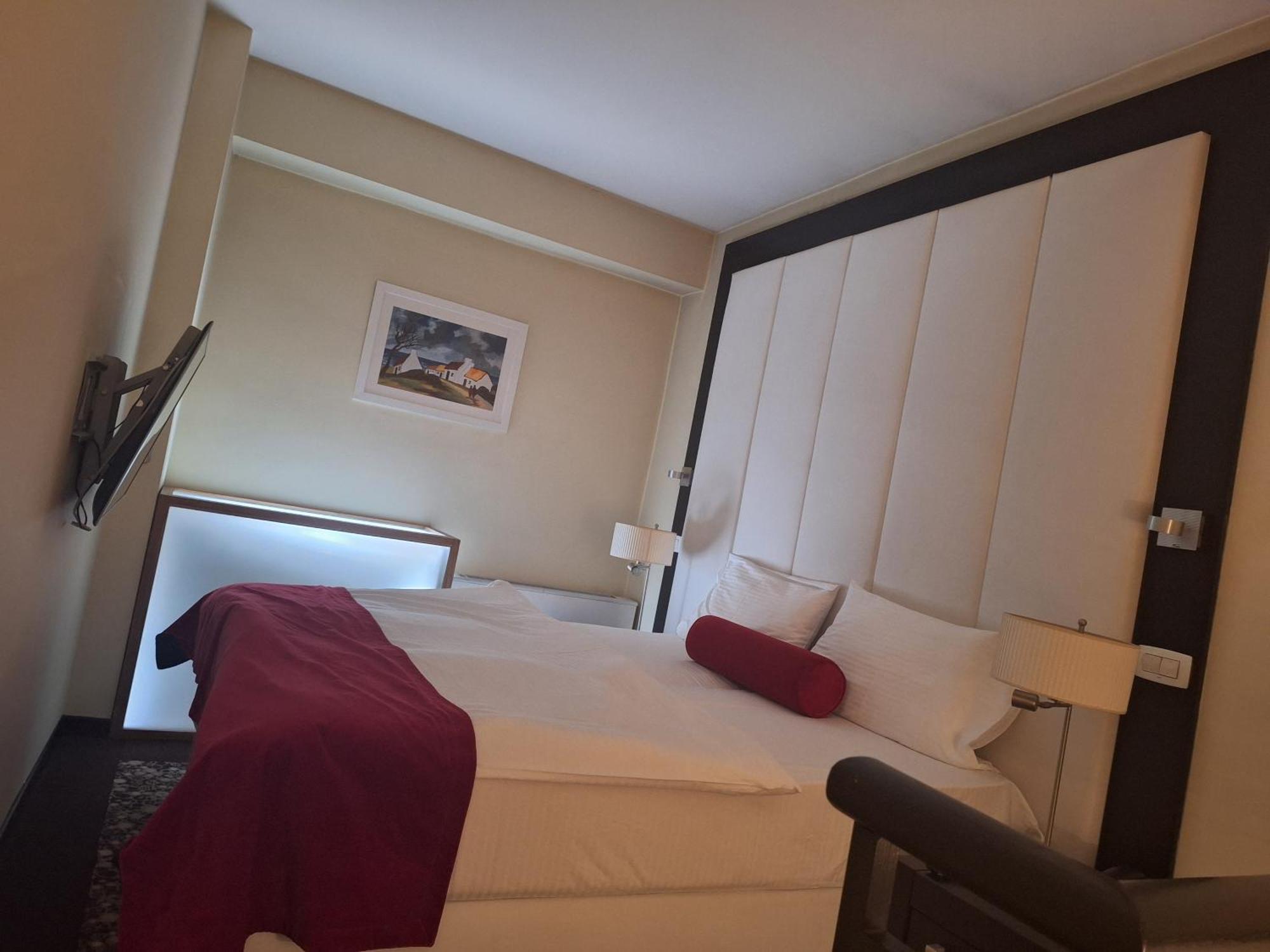 Hotel Central Сараево Экстерьер фото