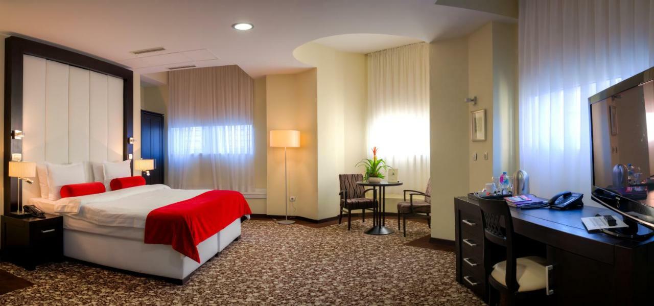 Hotel Central Сараево Экстерьер фото